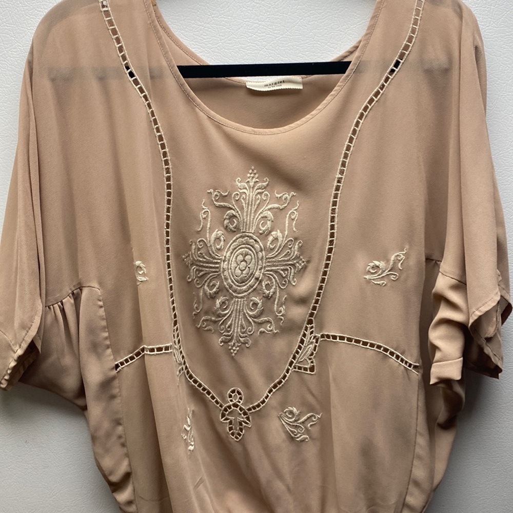 francesca's
Womens  Khaki top